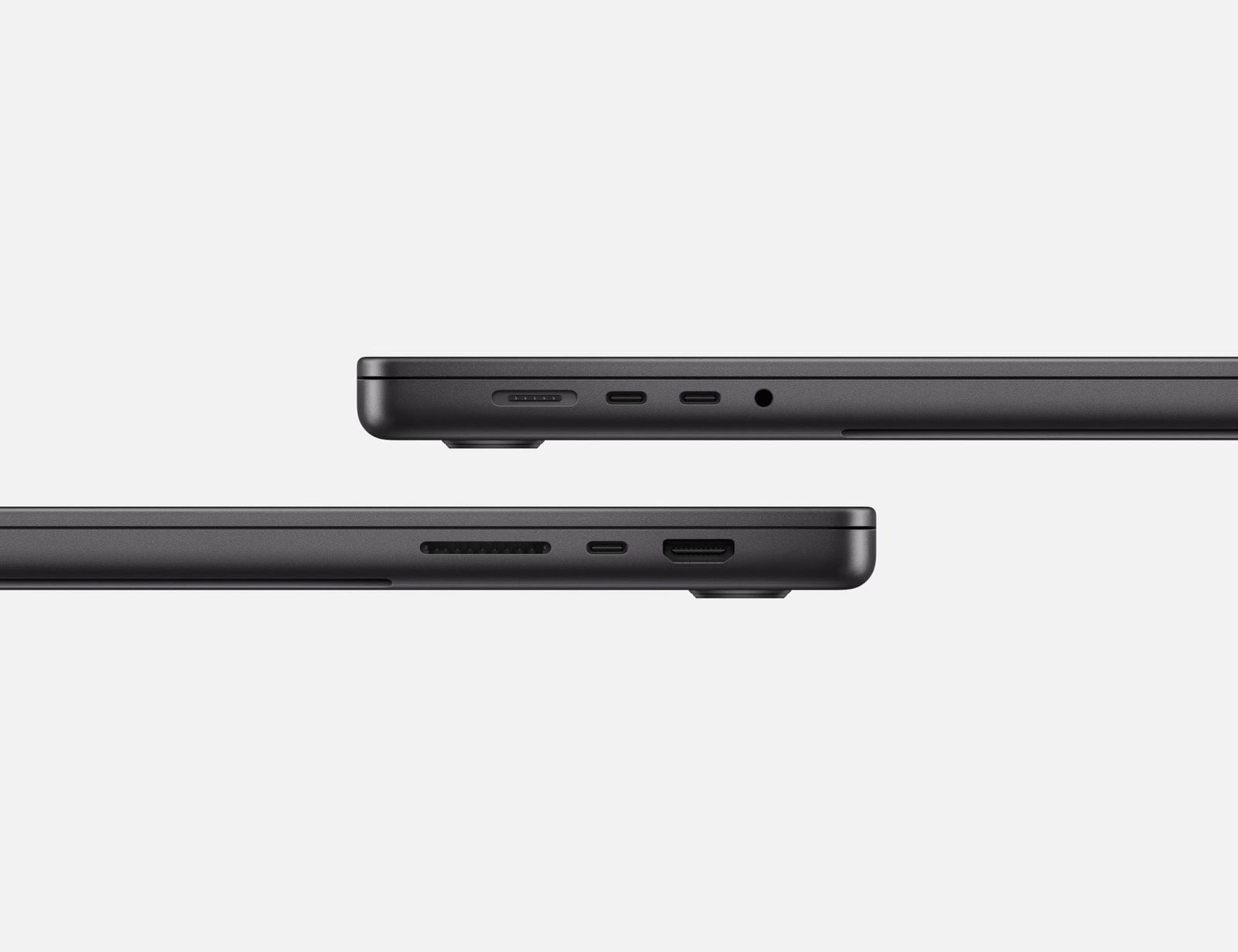 MacBook Pro 16‑inch – M5 Max -36gb Ram -2tb-SSD – Space Black MGED4 - Image 5